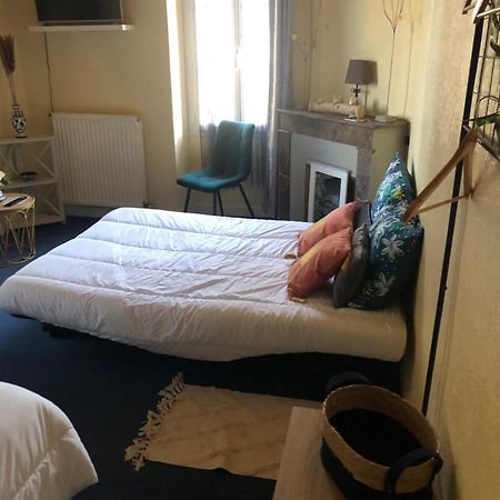 Les Douceurs Du Logis Bed & Breakfast La Garnache Екстериор снимка