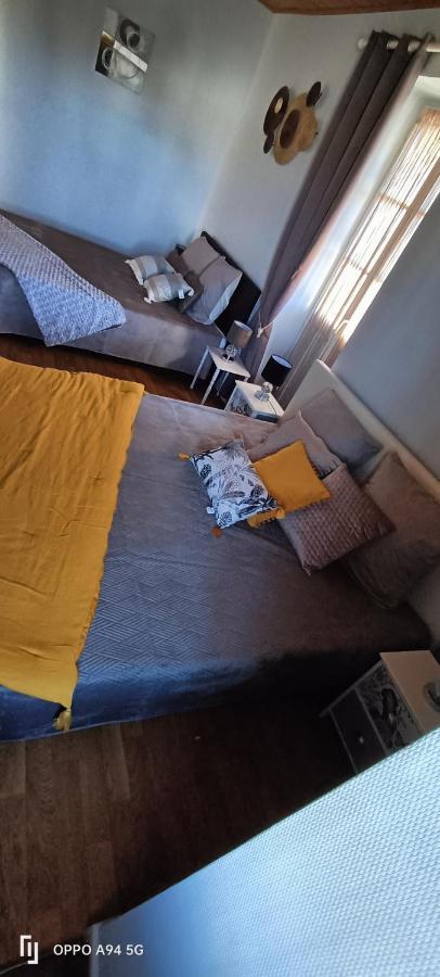 Les Douceurs Du Logis Bed & Breakfast La Garnache Екстериор снимка